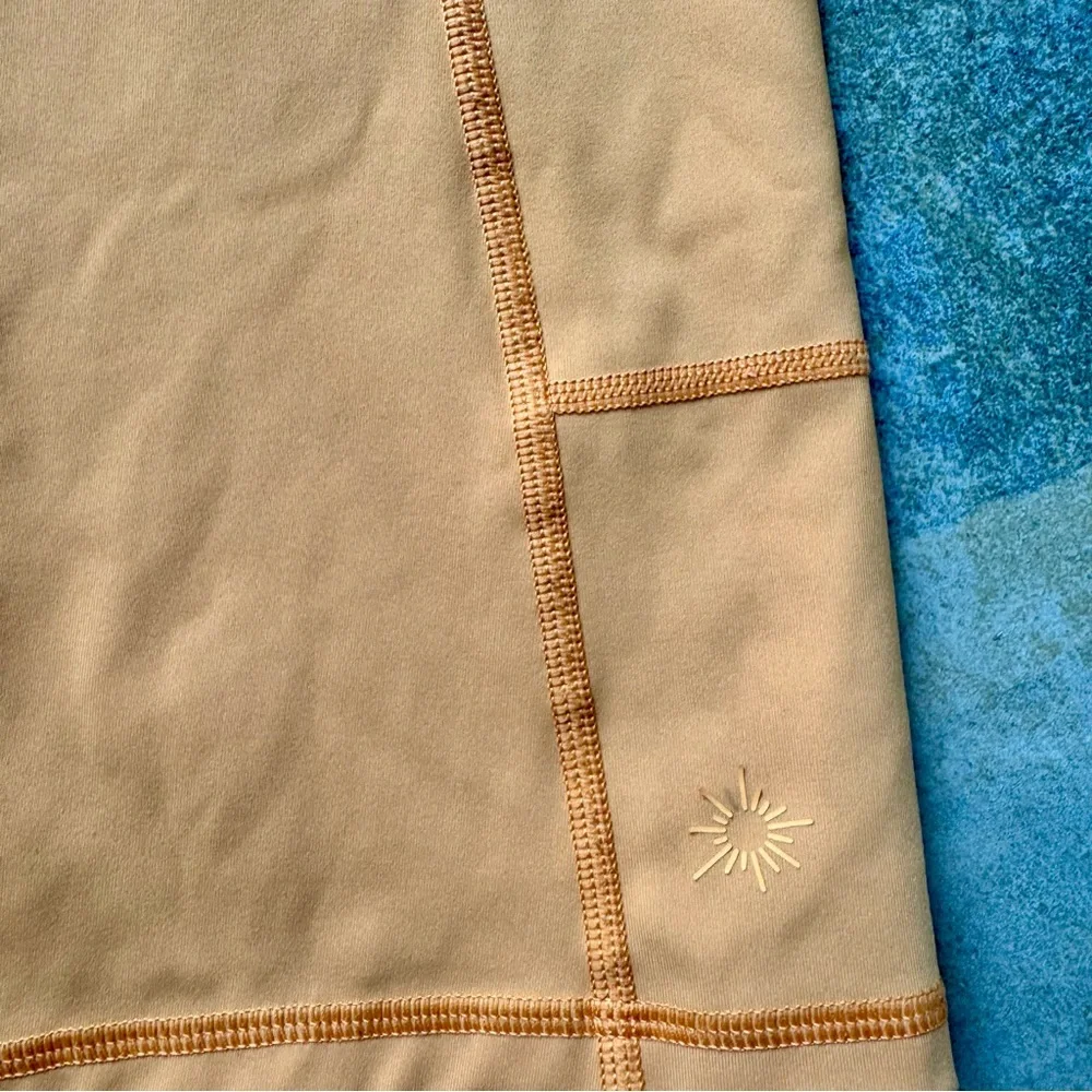 Aerie Offline Bike Shorts‎ with High-Waisted Fit Bright Peach Orange Large